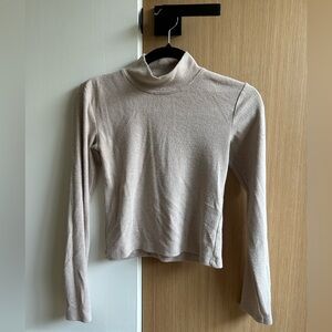 Zara size small Beige knit mock neck top